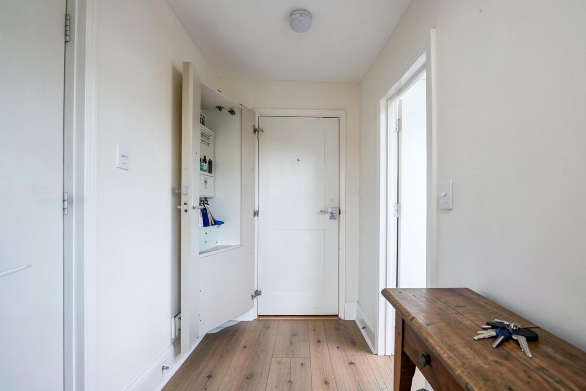 Rented London terraced house prepared for a new tenancy